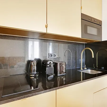 Apartment Pick A Flat's In Champs Elysees - Rue Du Colisee