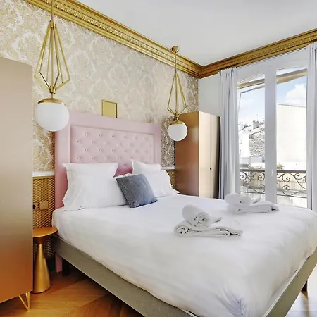 Pick A Flat's In Champs Elysees - Rue Du Colisee 아파트 *