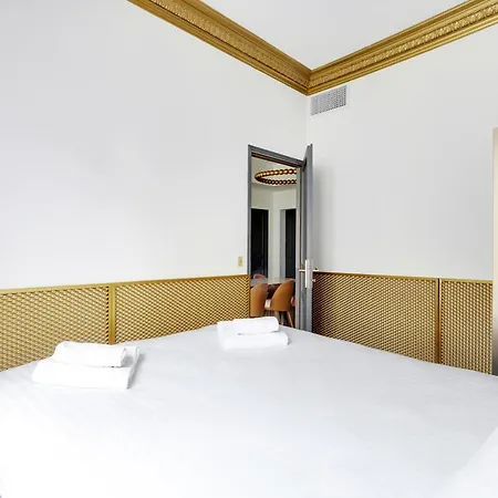 Pick A Flat's In Champs Elysees - Rue Du Colisee Appartement *