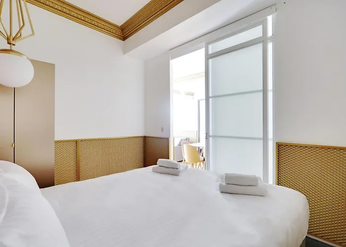 Pick A Flat's In Champs Elysees - Rue Du Colisee Paris