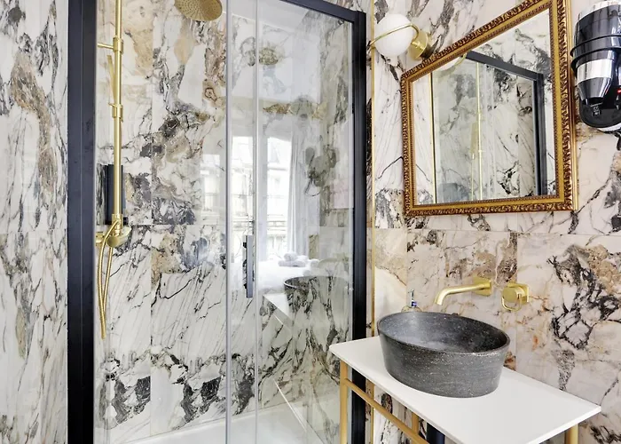 Pick A Flat's In Champs Elysees - Rue Du Colisee Apartamento *