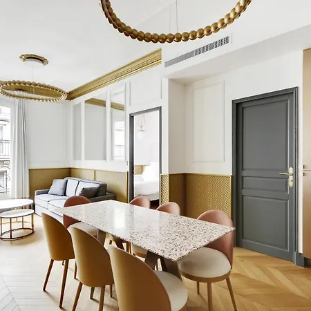 Apartment Pick A Flat's In Champs Elysees - Rue Du Colisee Paris