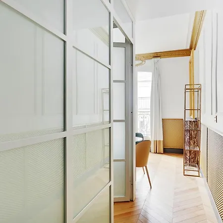 Pick A Flat's In Champs Elysees - Rue Du Colisee Paris