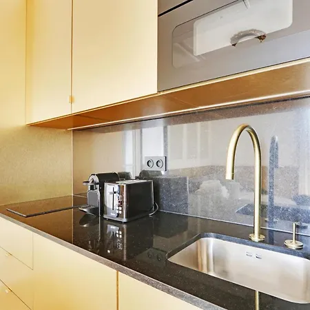 Apartment Pick A Flat's In Champs Elysees - Rue Du Colisee Paris