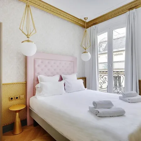 Pick A Flat's In Champs Elysees - Rue Du Colisee Apartment Paris